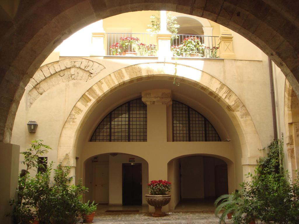 فندق Da Cristina Palazzo Atanasio باليرمو الغرفة الصورة